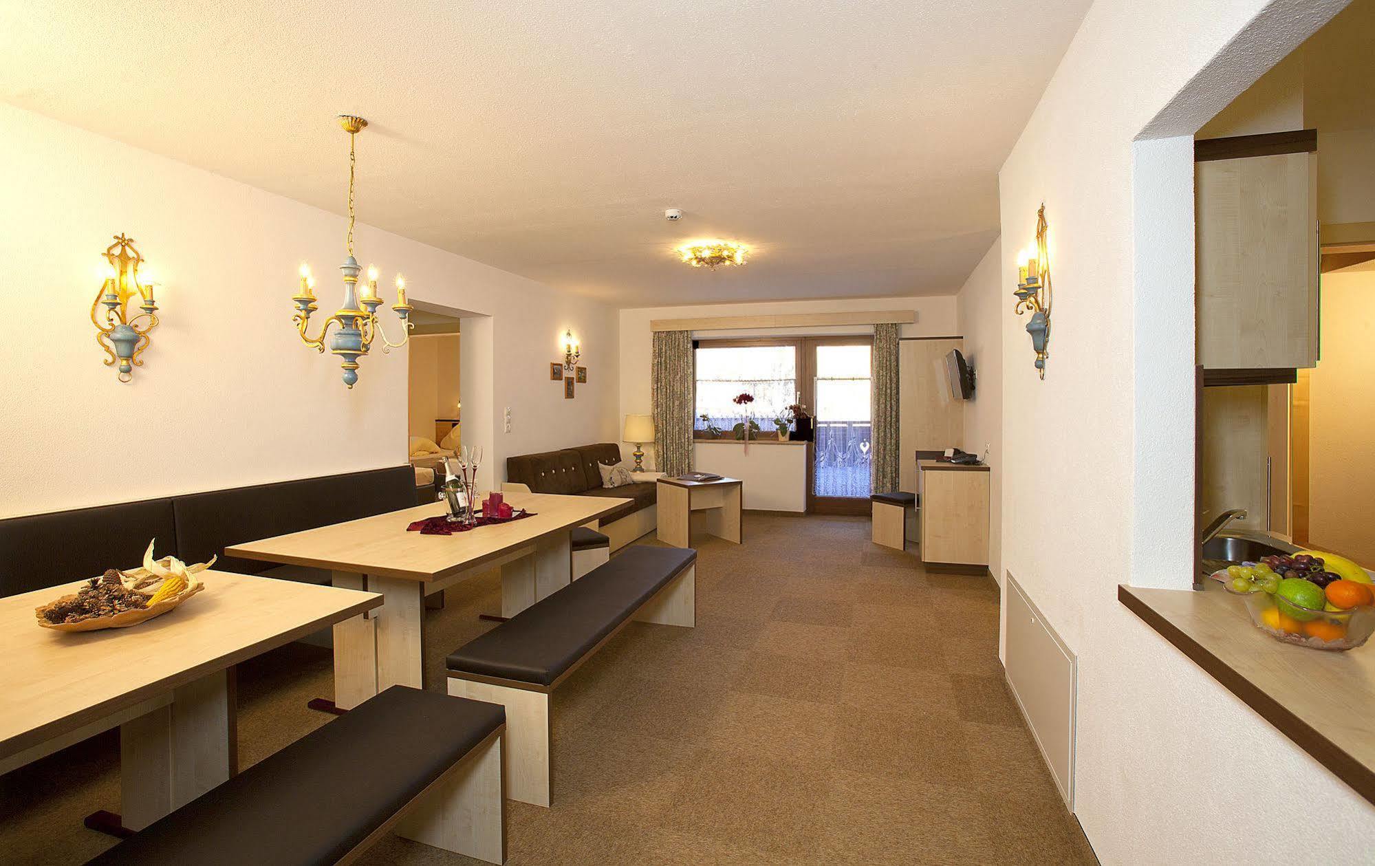 Appartement Alpin Solden Exterior photo